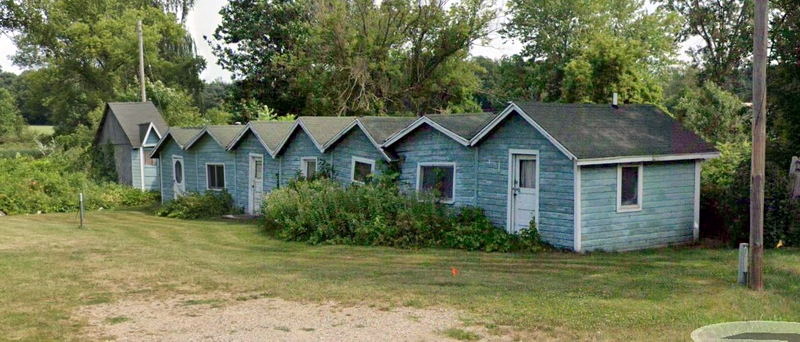 Cambridge Junction Cabins - Street View (newer photo)